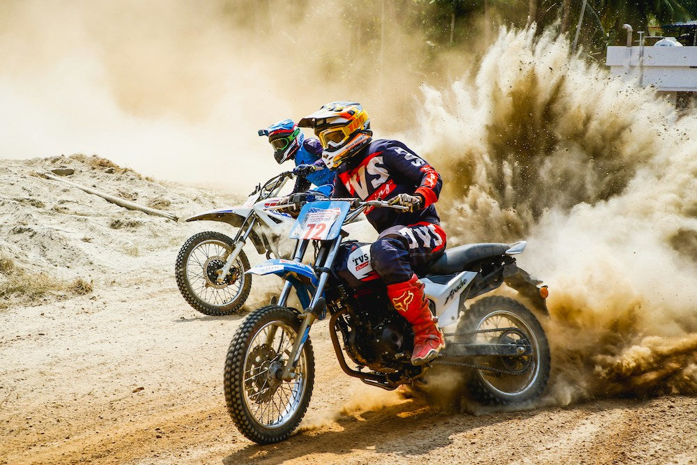 Guía de iniciación al Motocross: material necesario y técnicas