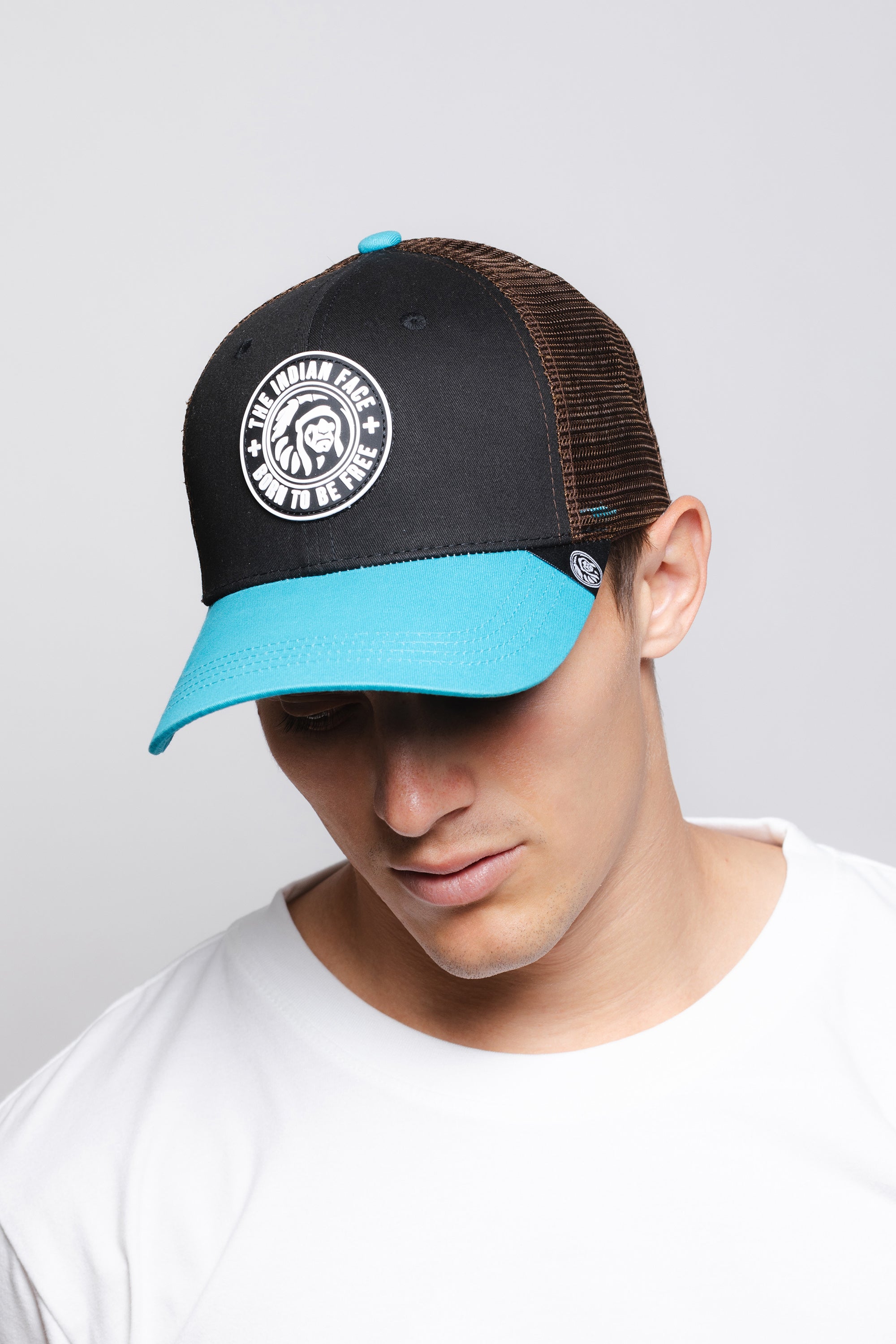 Born to Be Free Blu / Marrone
