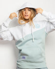 Summit White / Blue