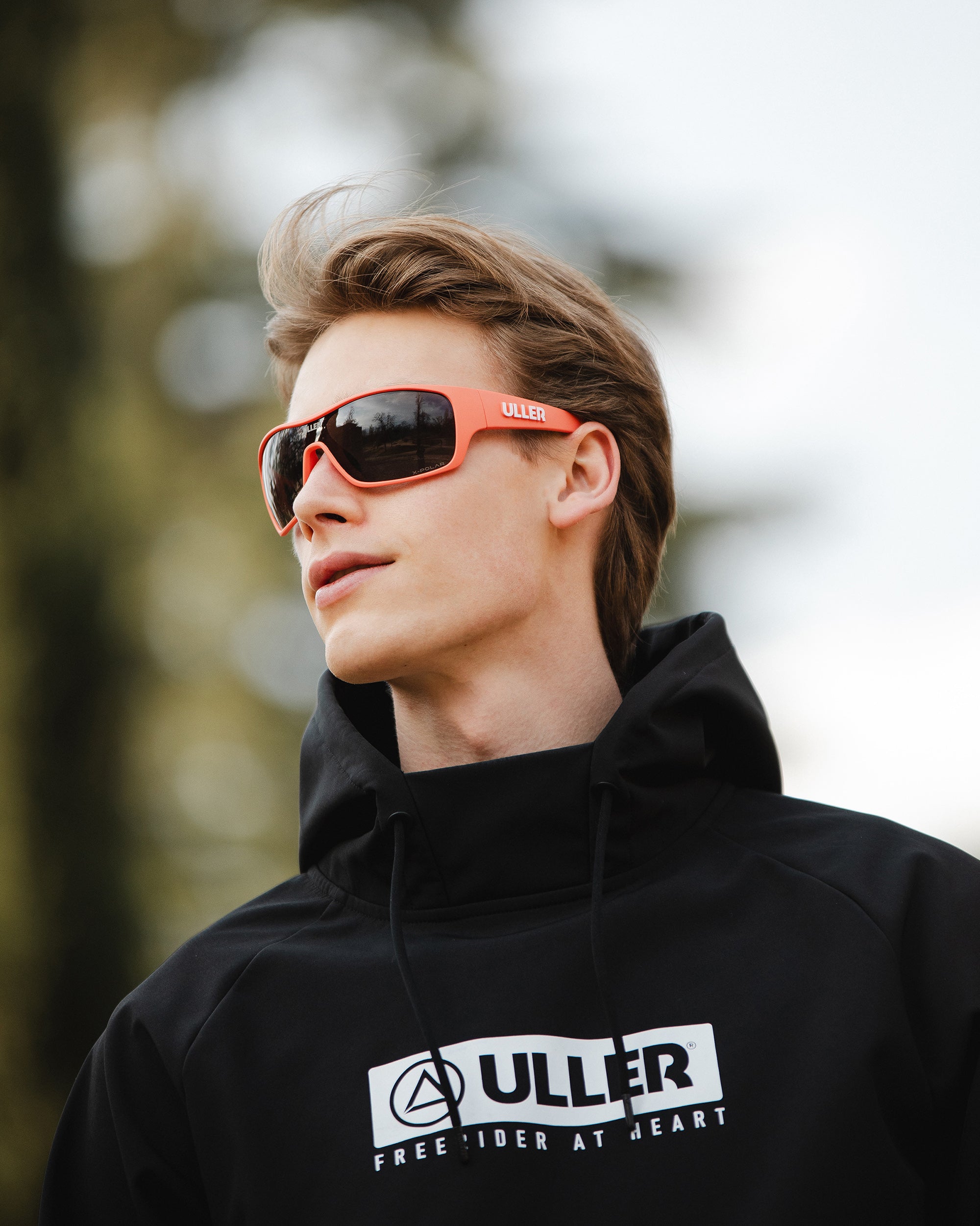 Tulivuori Ruusu / Musta