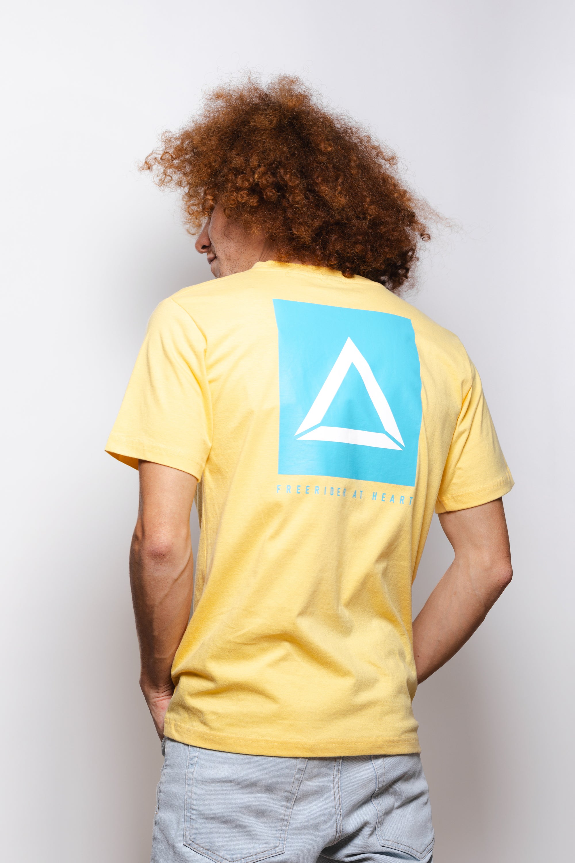 Giallo iconico